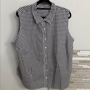 Talbots Black and White Gingham Sleeveless Shirt